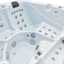 Detailansicht der Sitz- und Liegeflächen mit Massagedüsen im VIVO SPA WELUXIA 503 N Whirlpool
