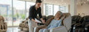 Massagesessel Beratung im Showroom